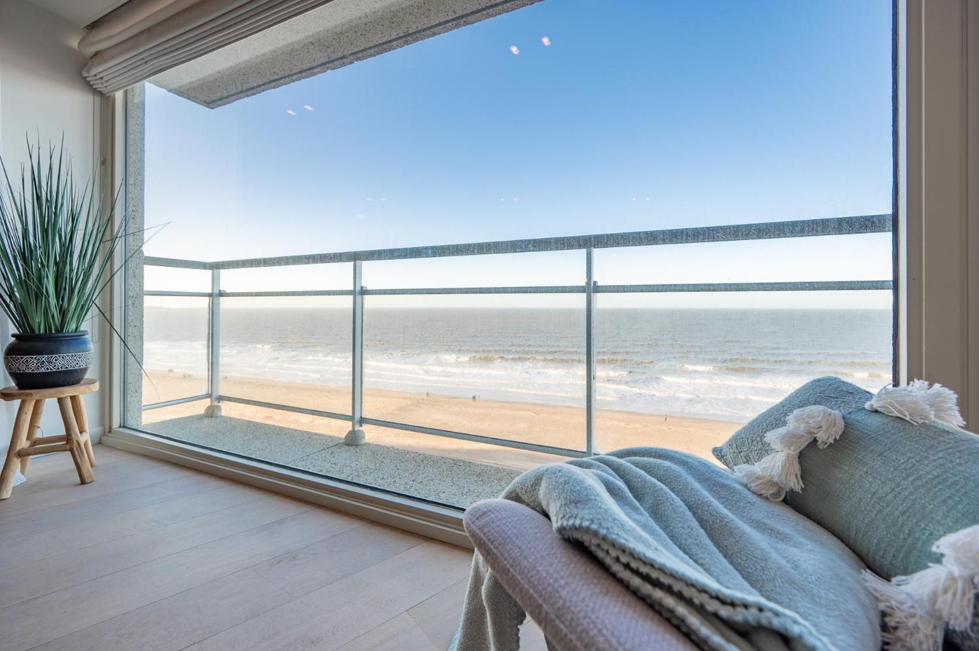 7E Verdiep Appartement Op De Zeedijk In Knokke Voor Max 6 Personen Dış mekan fotoğraf